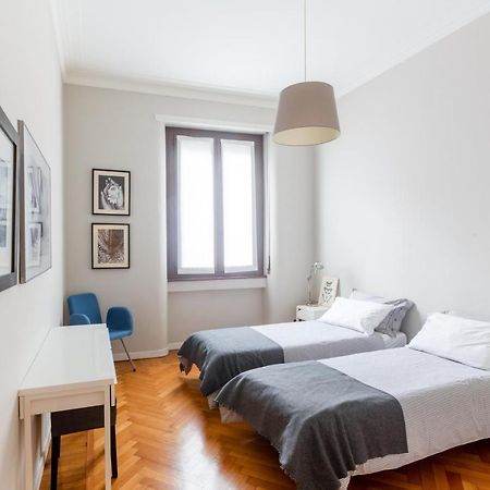 Spacious And Brilliant Apartment In Duomo By Easylife Milan Extérieur photo
